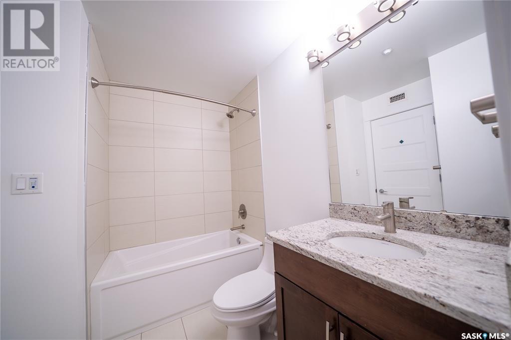 Photo 2 of 101 2300 Broad Street, Regina SK