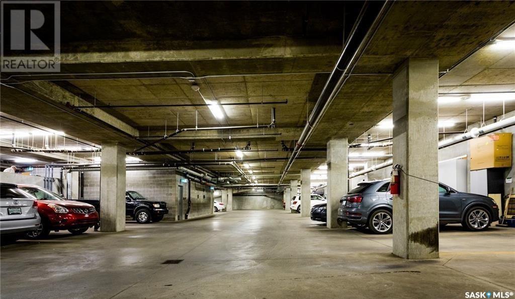 Photo 7 of 101 2300 Broad Street, Regina SK