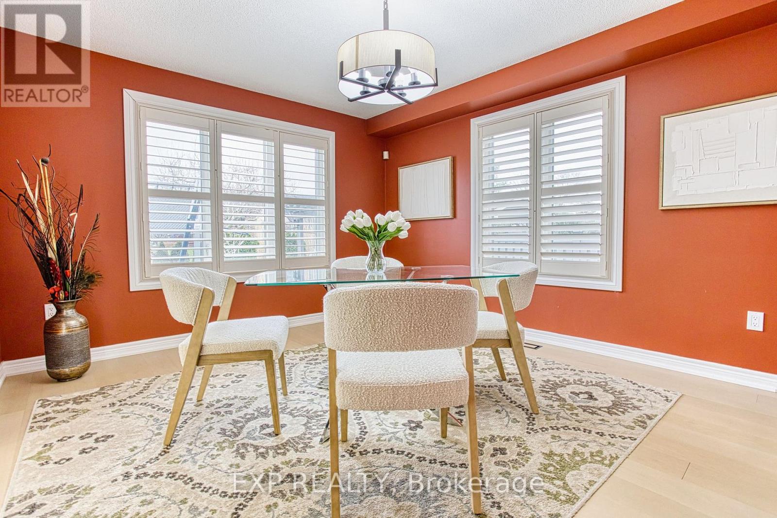 Photo 15 of 50 Tuscani Drive, Hamilton ON