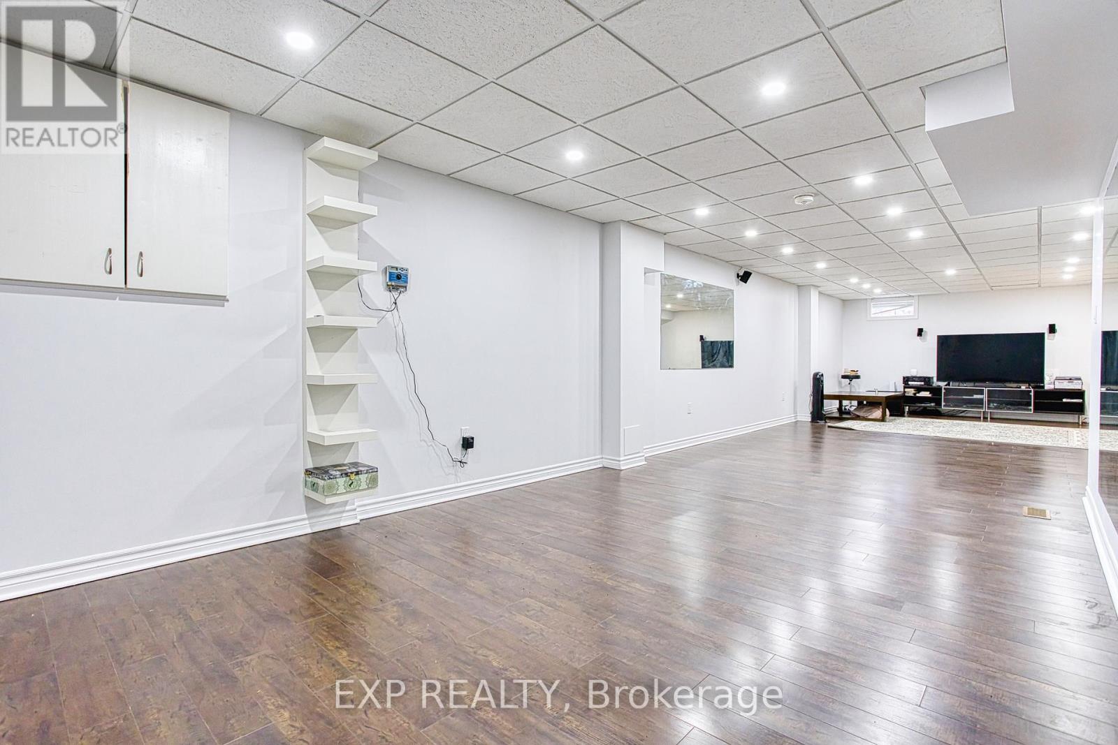 Photo 30 of 50 Tuscani Drive, Hamilton ON