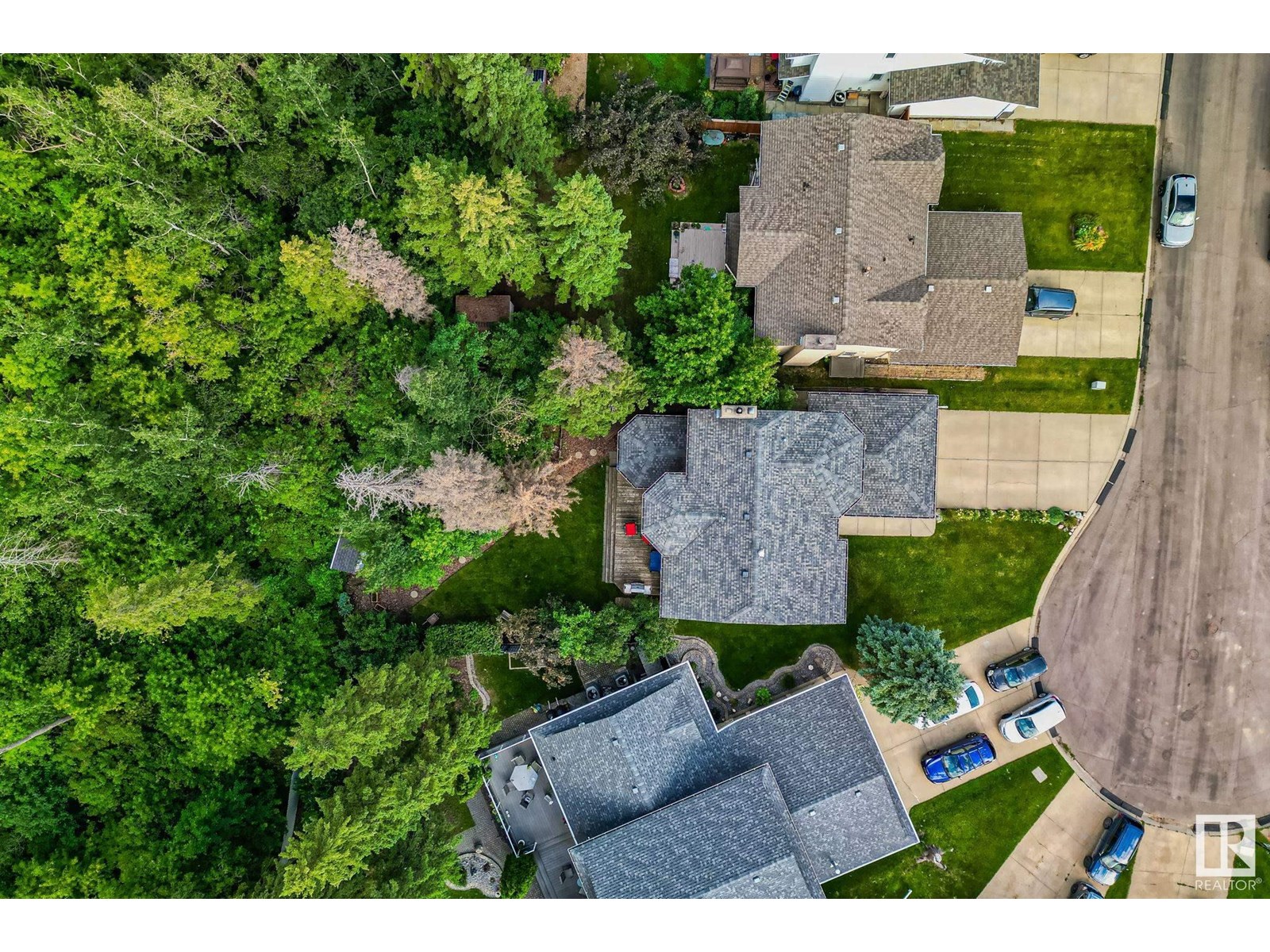 Photo 53 of 3912 26 A Av Nw, Edmonton AB