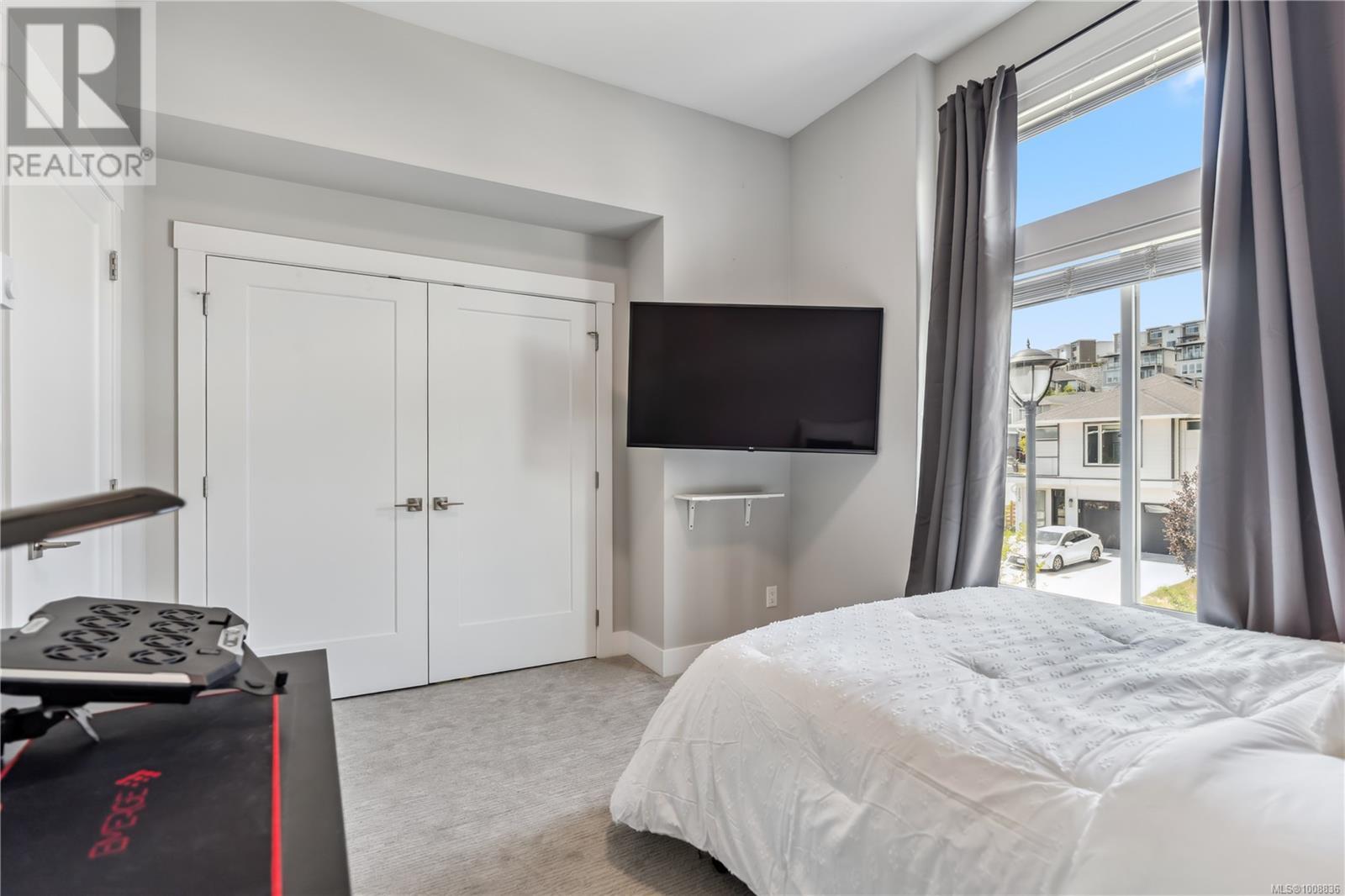  1243 Flint Avenue, Langford
