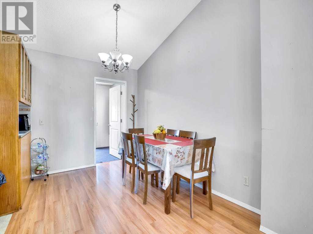 Single Family House Bi-level for Sale in  Falshire Close NE Falconridge Calgary 