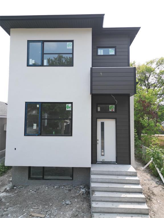 Photo 4 of 216 Trent Avenue, Winnipeg MB