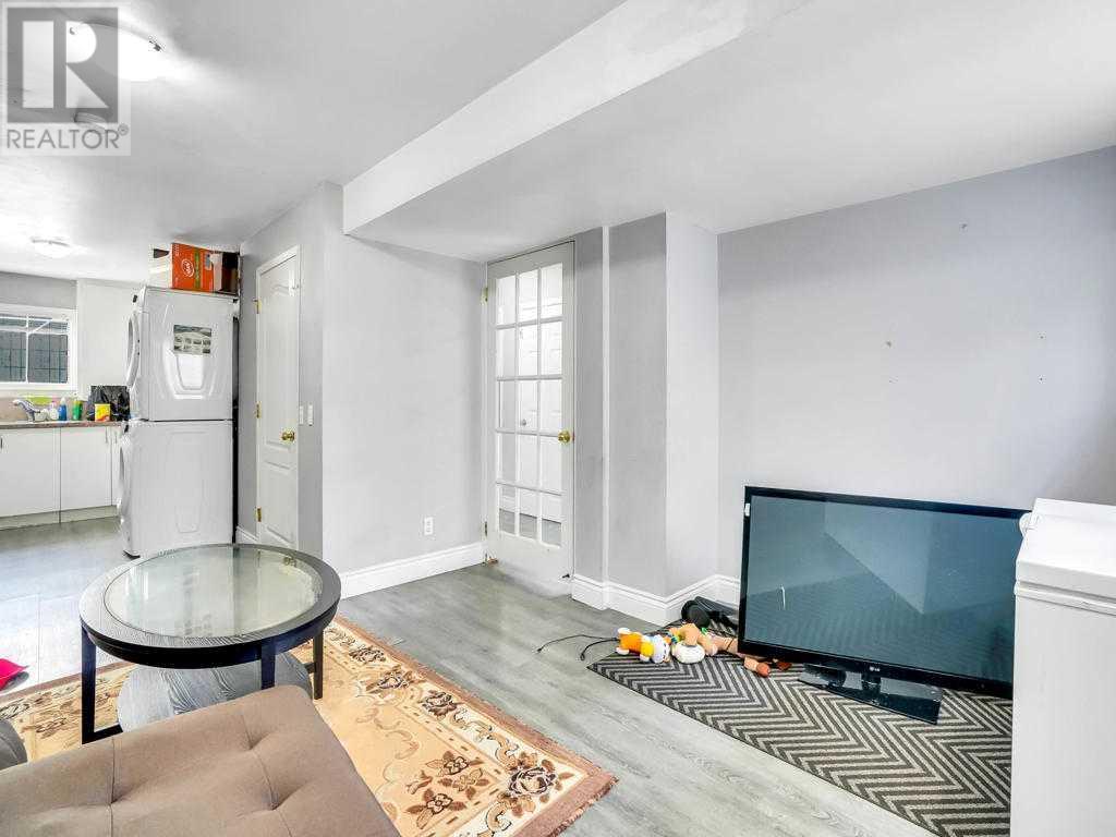 Single Family House Bi-level for Sale in  Falshire Close NE Falconridge Calgary 