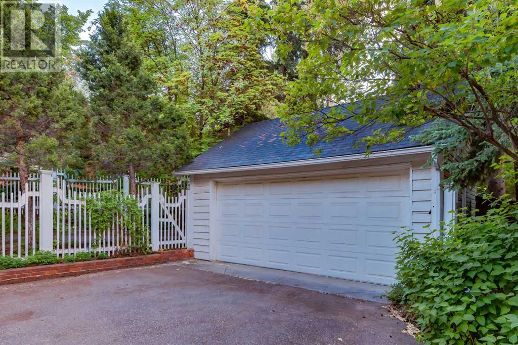 Single Family House for Sale in  Carleton Street SW Upper Mount Royal Calgary 