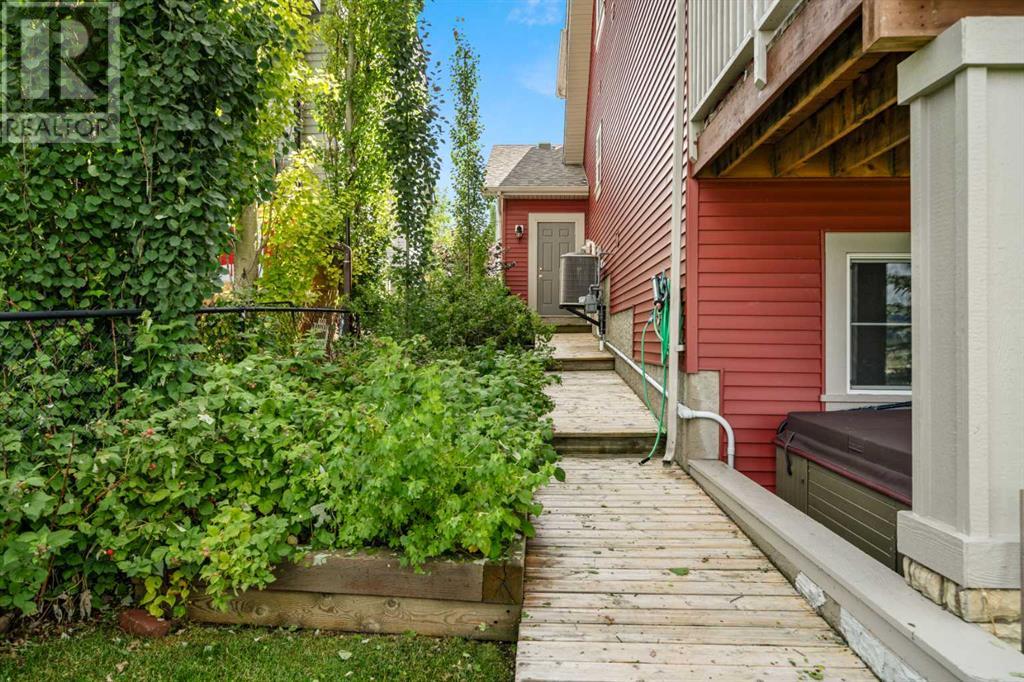 Single Family House for Sale in  Hidden Creek Heights NW Hidden Valley Calgary 