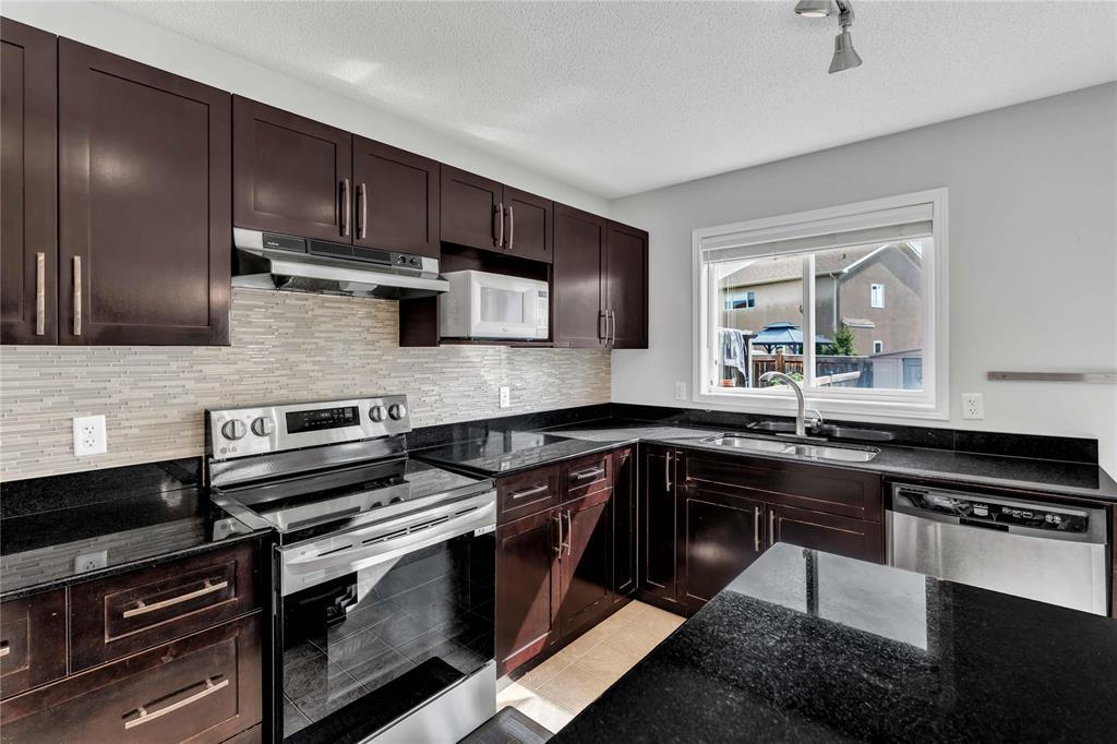 Photo 25 of 66 Grantsmuir Drive, Winnipeg MB
