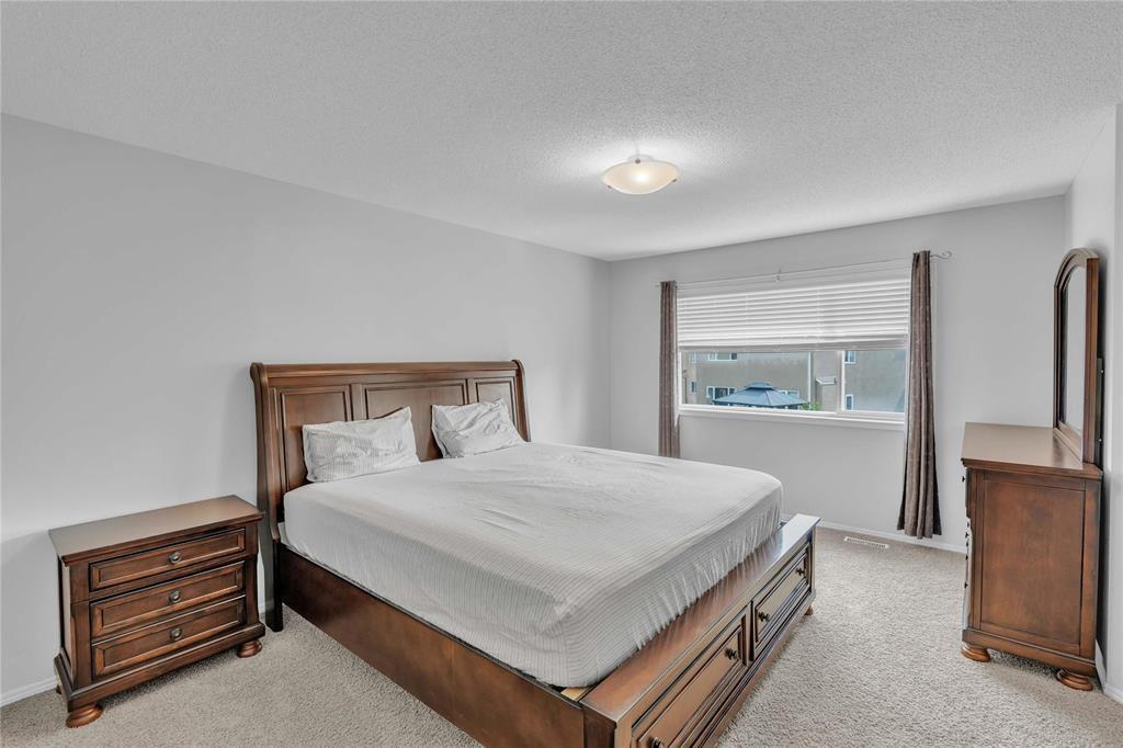 Photo 18 of 66 Grantsmuir Drive, Winnipeg MB