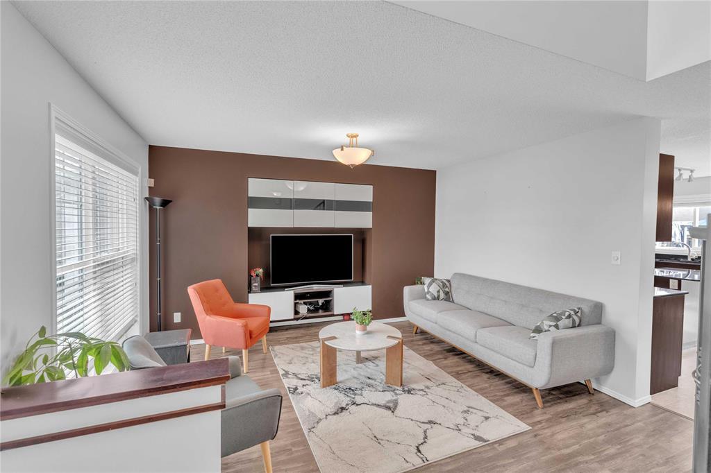 Photo 30 of 66 Grantsmuir Drive, Winnipeg MB
