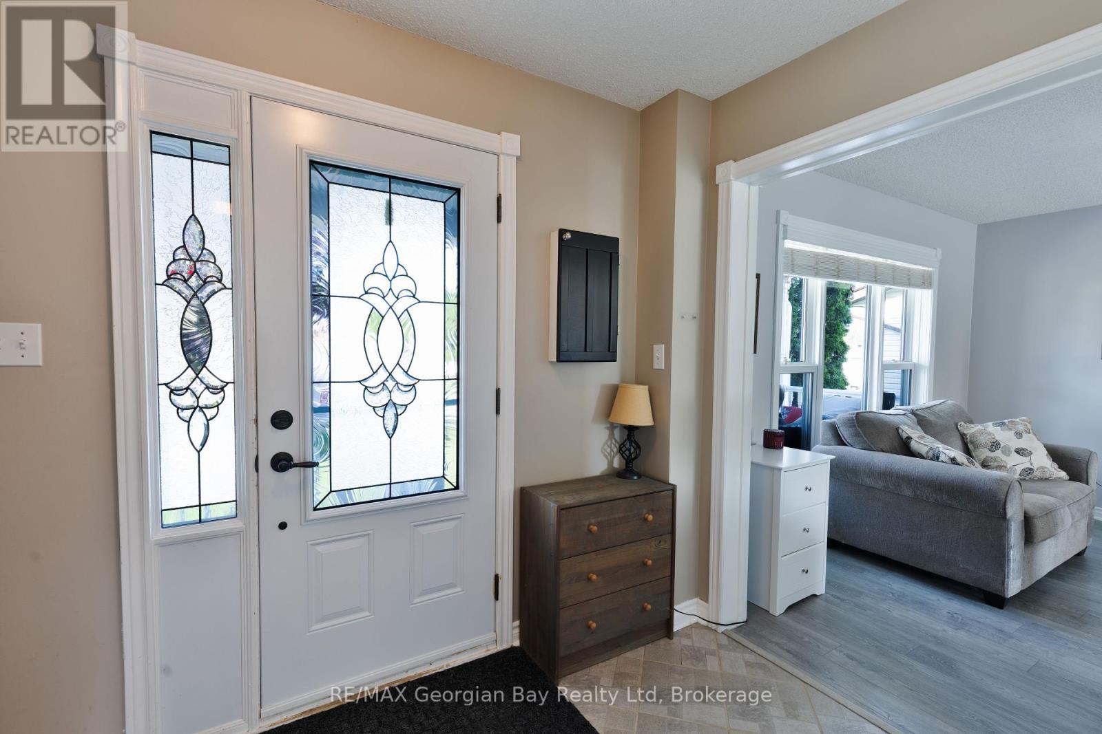 Photo 10 of 9 Copeland Street, Penetanguishene ON