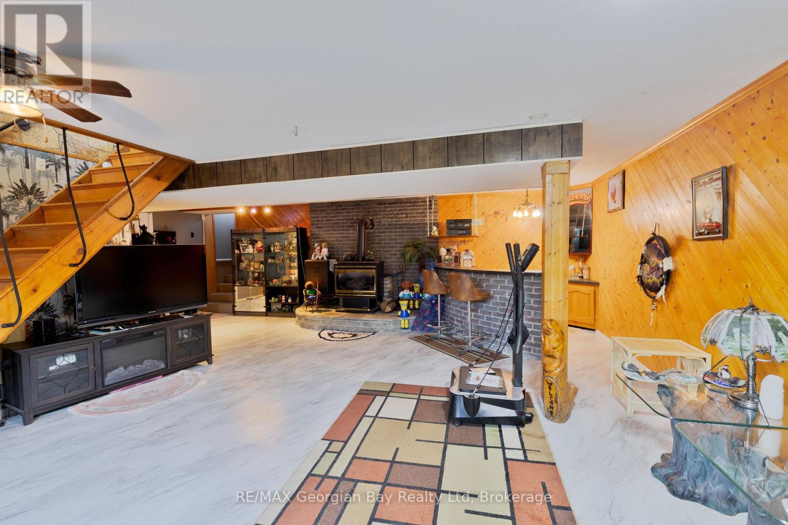 Photo 39 of 739 Simcoe Avenue, Tay ON