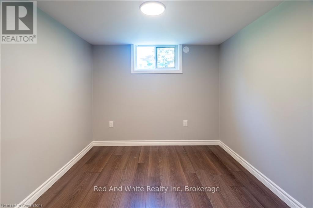 Photo 37 of 104 Boniface Avenue, Kitchener ON