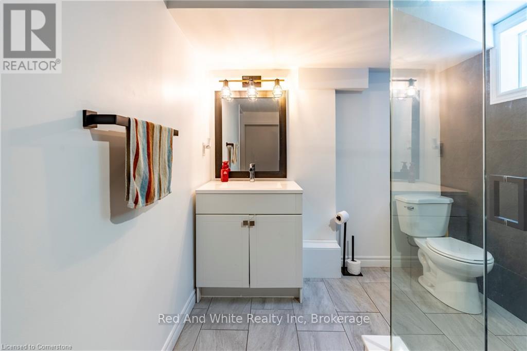 Photo 29 of 104 Boniface Avenue, Kitchener ON