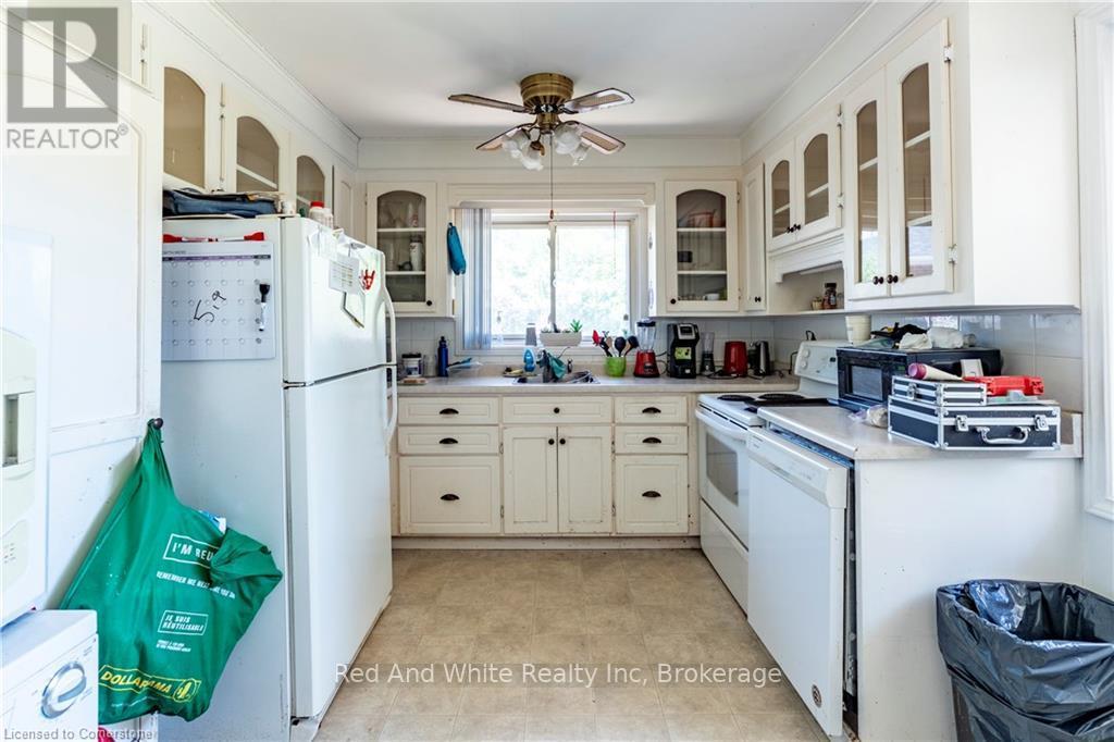 Photo 9 of 104 Boniface Avenue, Kitchener ON