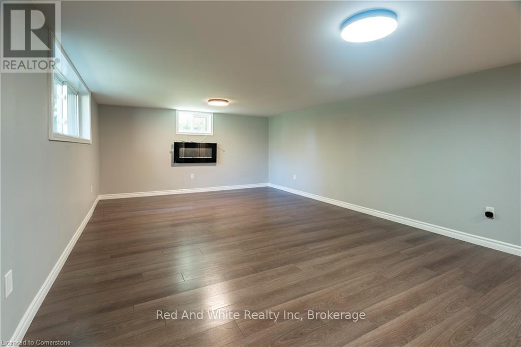 Photo 13 of 104 Boniface Avenue, Kitchener ON