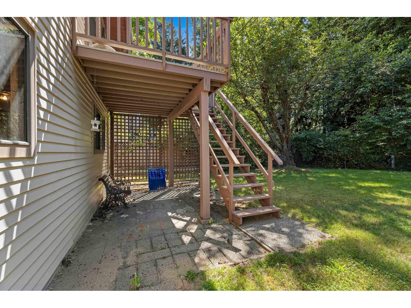 Photo 1 of 20886 94 B Avenue, Langley BC
