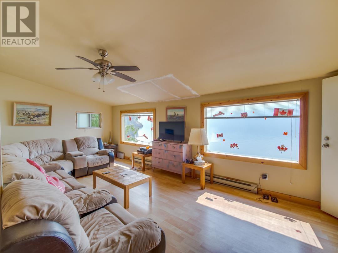 26 Simard Road, Enderby