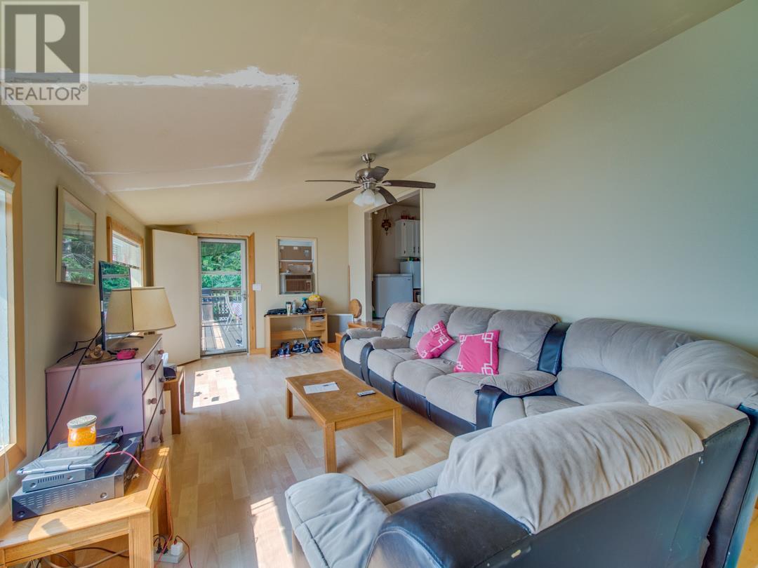 26 Simard Road, Enderby
