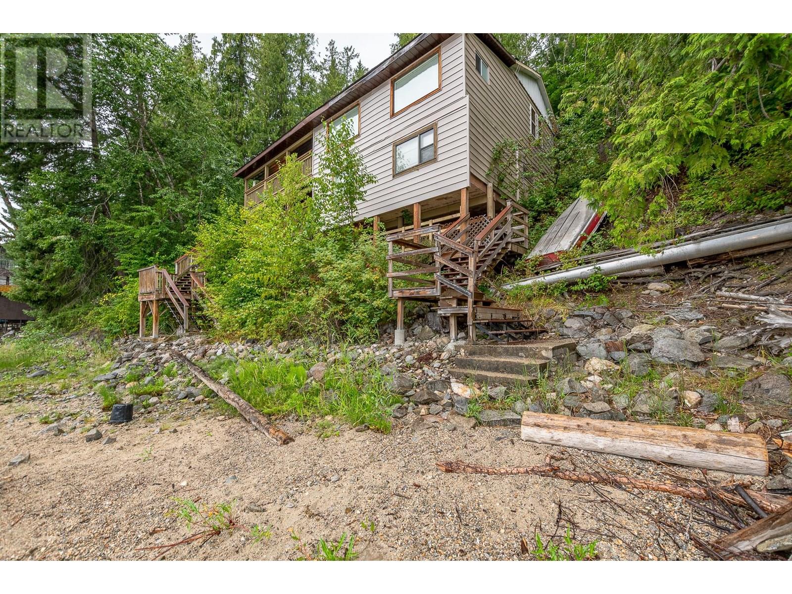 26 Simard Road, Enderby