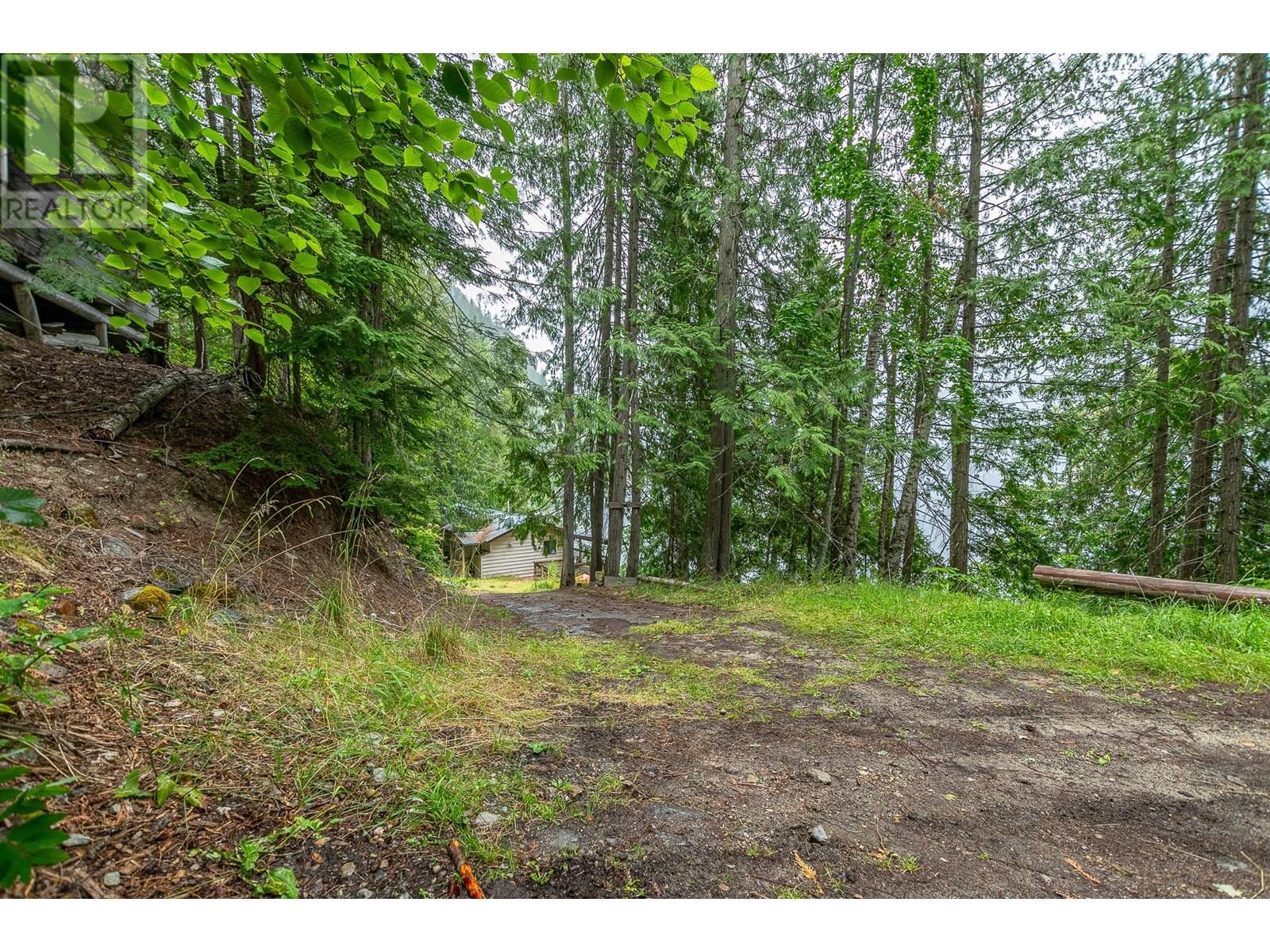 26 Simard Road, Enderby