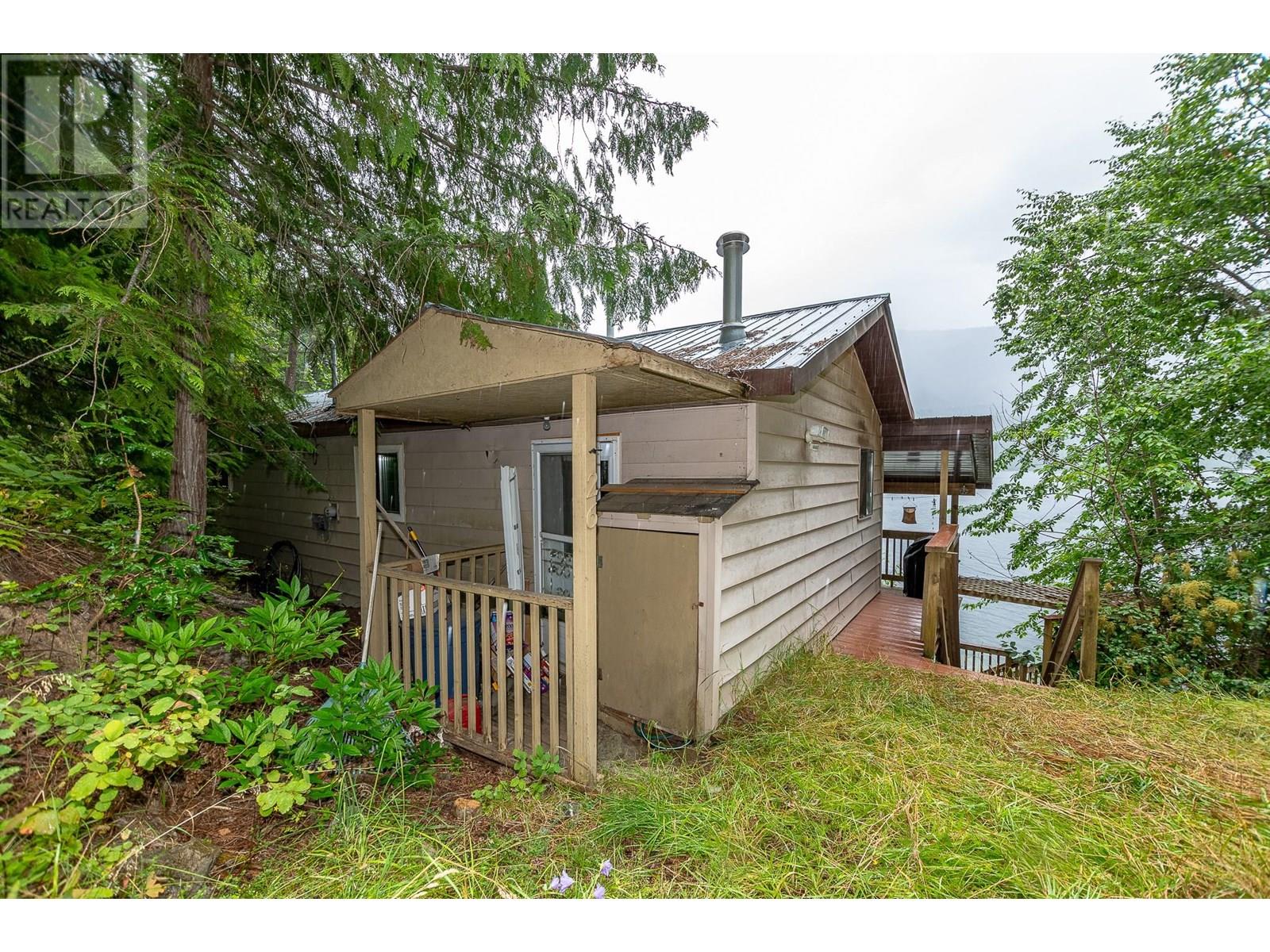26 Simard Road, Enderby