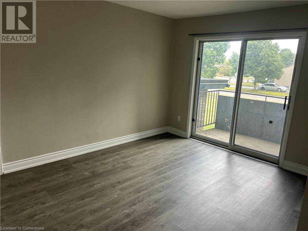 Photo 3 of 744 Lincoln Street Unit 8, Welland ON
