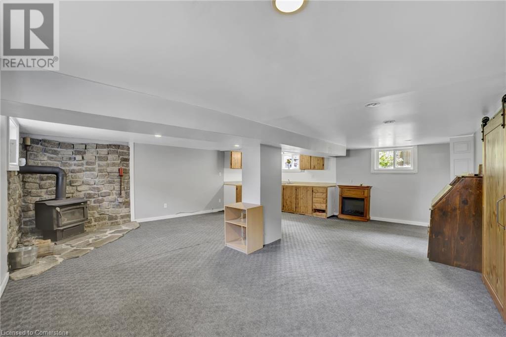 Photo 23 of 47 Worsley Road, Stoney Creek ON