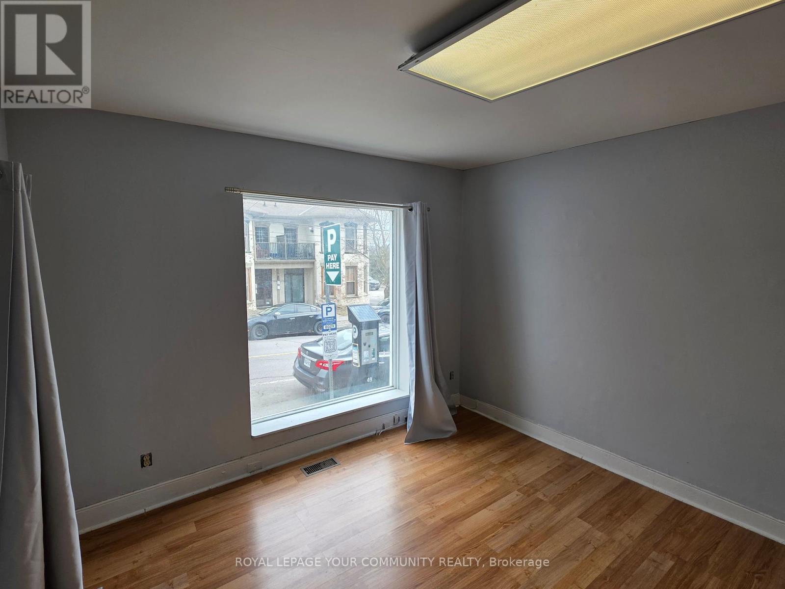 Photo 7 of 381 Queen Street, Peterborough Central ON