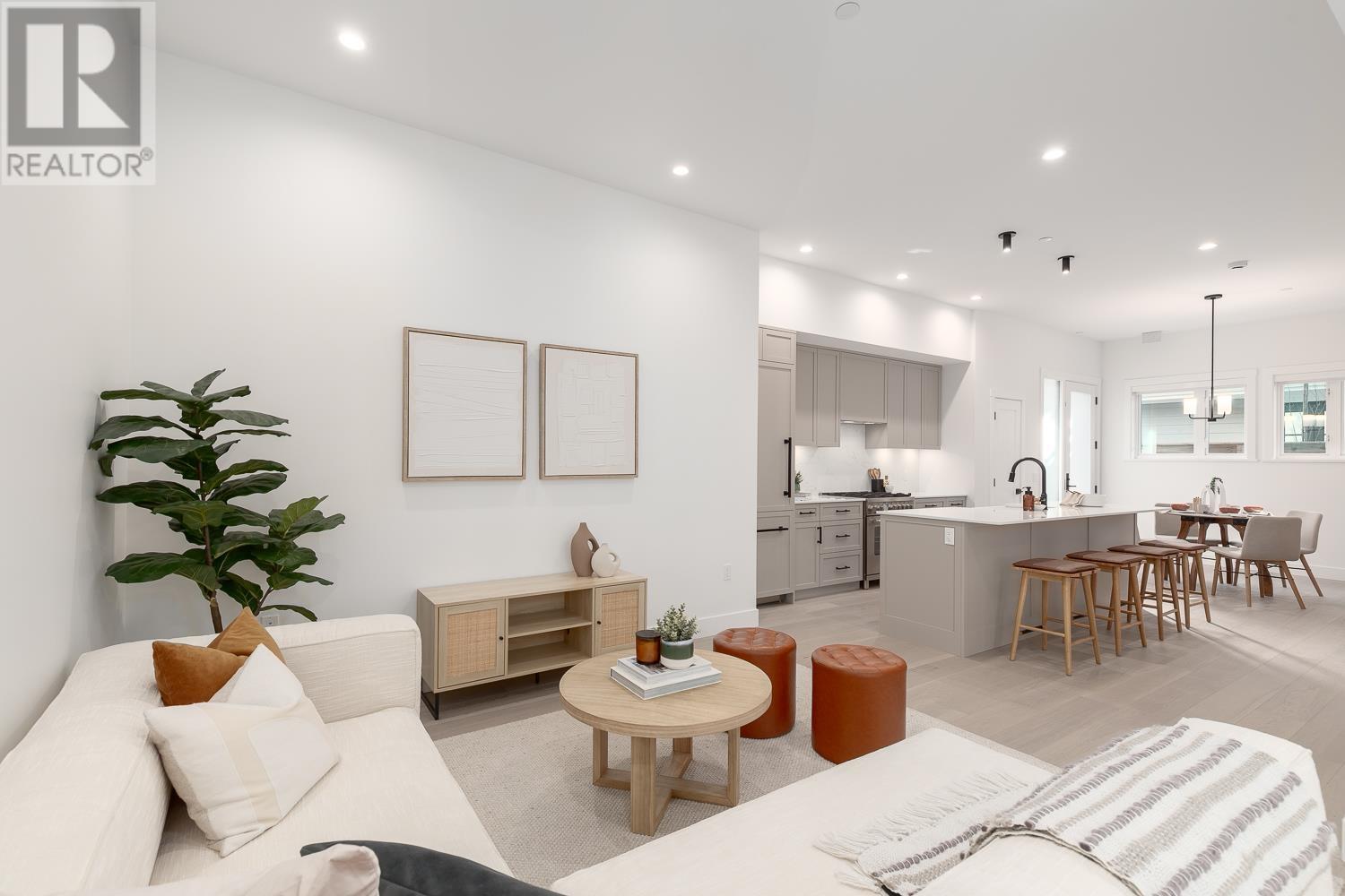 Photo 7 of 1061 Semlin Drive, Vancouver BC