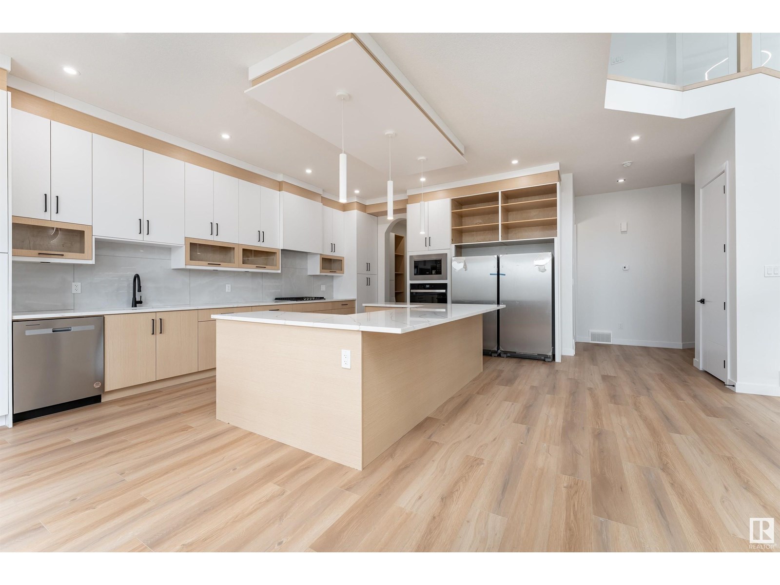 Photo 11 of 147 Graybriar Dr, Stony Plain AB