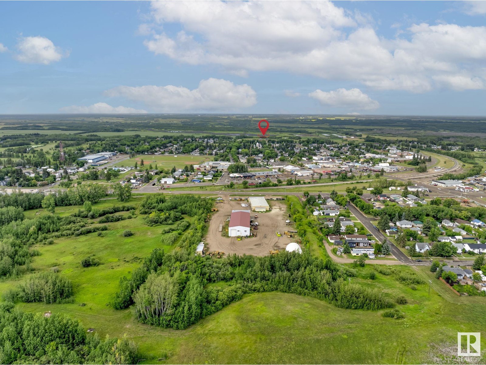 Photo 11 of 4931 55 Ave, Redwater AB
