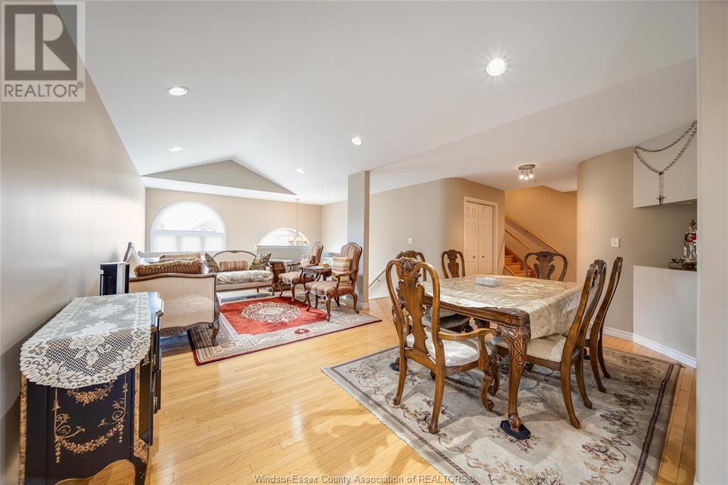 Photo 24 of 160 Branton Crescent, Tecumseh ON