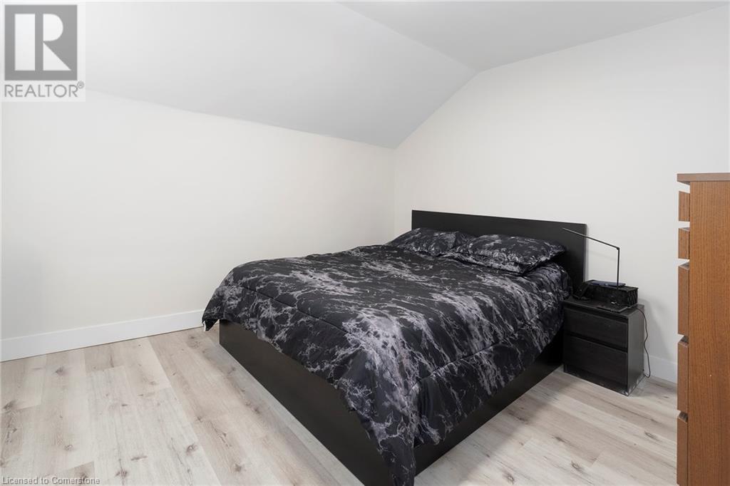 Photo 13 of 2546 Wilson Street, Ancaster ON