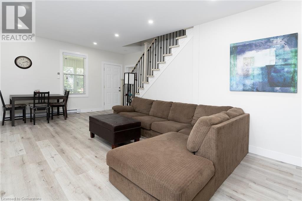Photo 8 of 2546 Wilson Street, Ancaster ON