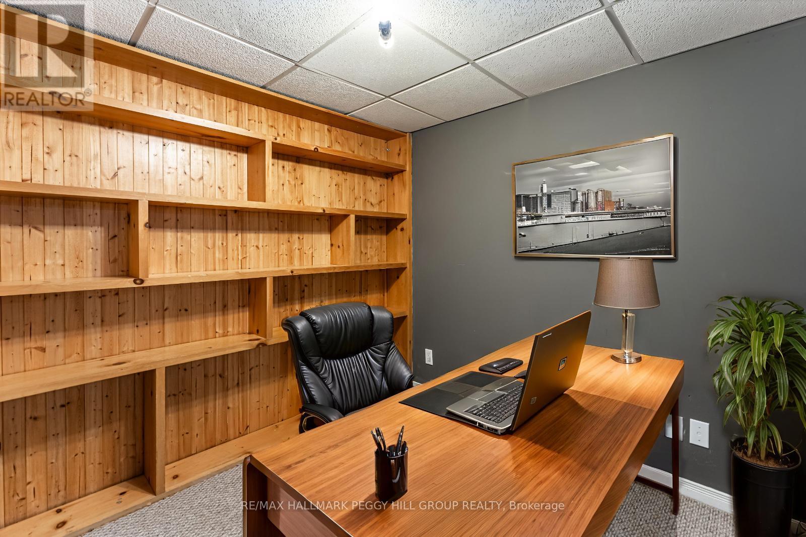Photo 11 of 13 Golds Crescent, Barrie ON