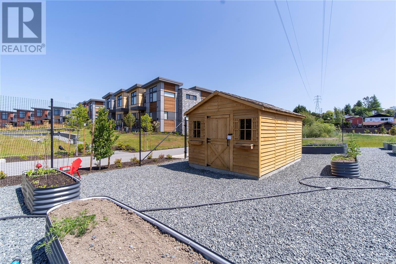 Photo 43 of 11 4253 Dieppe Rd, Saanich BC
