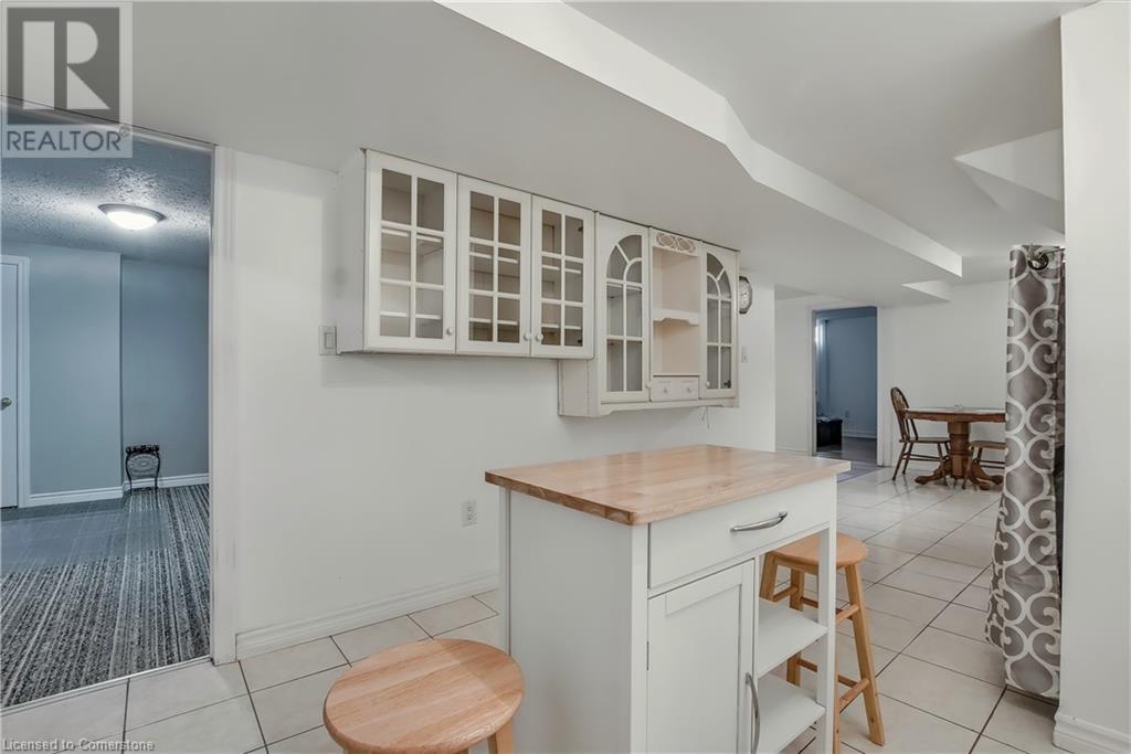 Photo 38 of 5945 Frontenac Street, Niagara Falls ON
