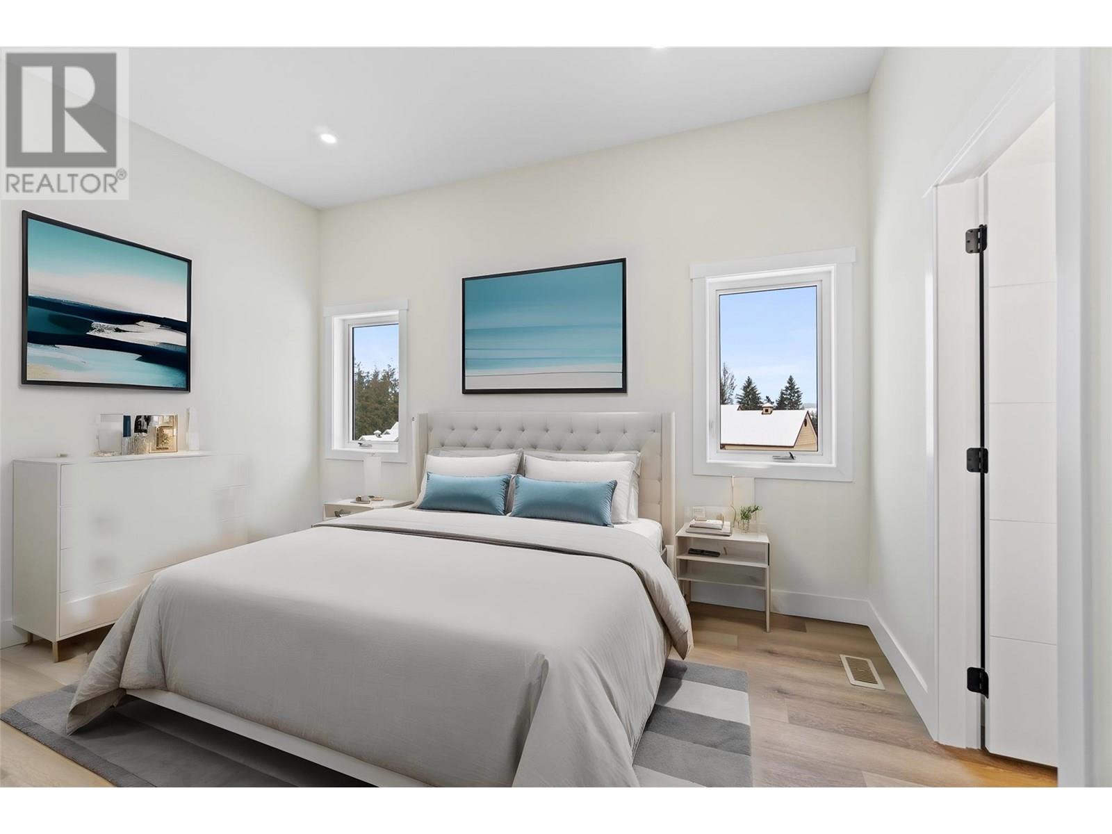 2 231 20 Street Northeast, Salmon Arm