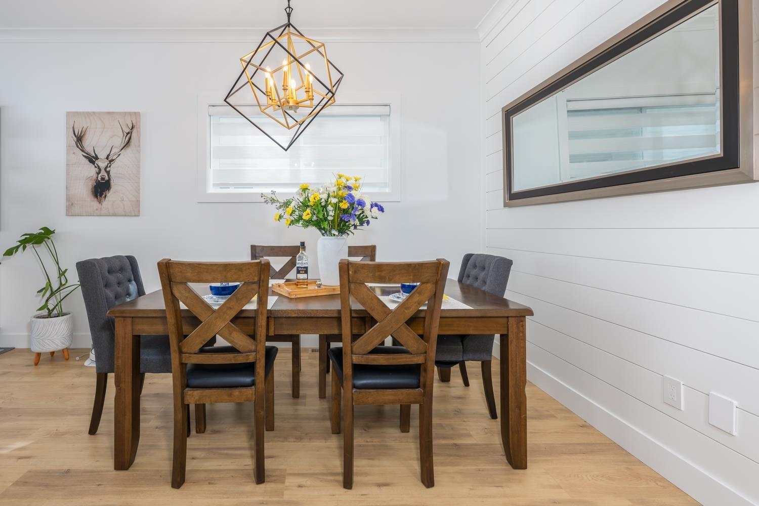 Photo 8 of 16733 15 A Avenue, Surrey BC