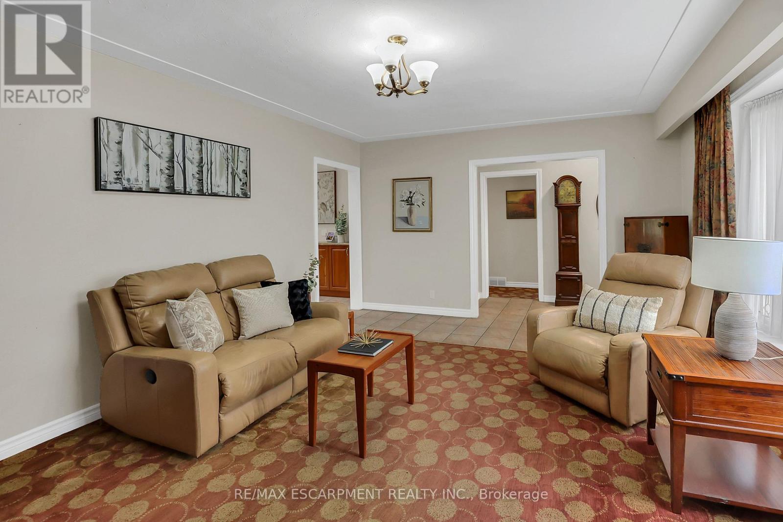 Photo 20 of 95 Mountain Avenue N, Hamilton ON