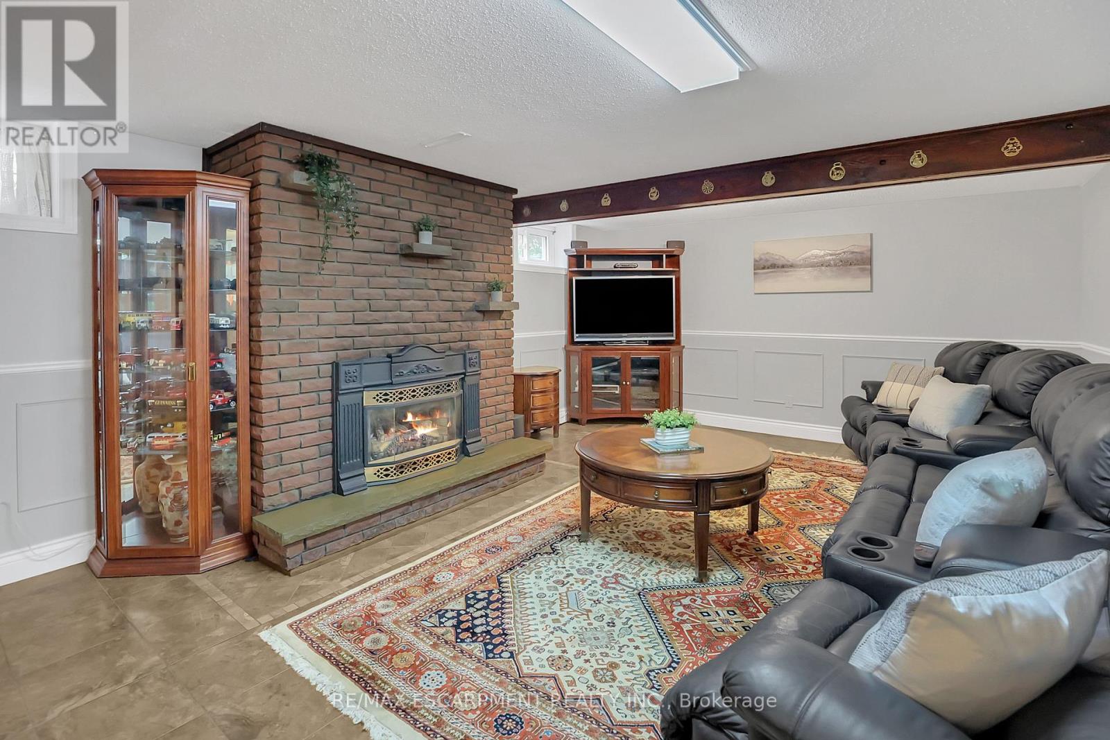 Photo 22 of 95 Mountain Avenue N, Hamilton ON