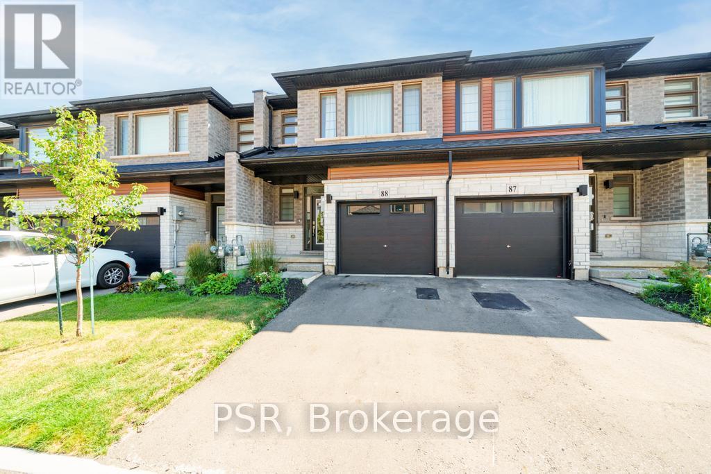 Photo 19 of 88 120 Court Drive, Brant ON