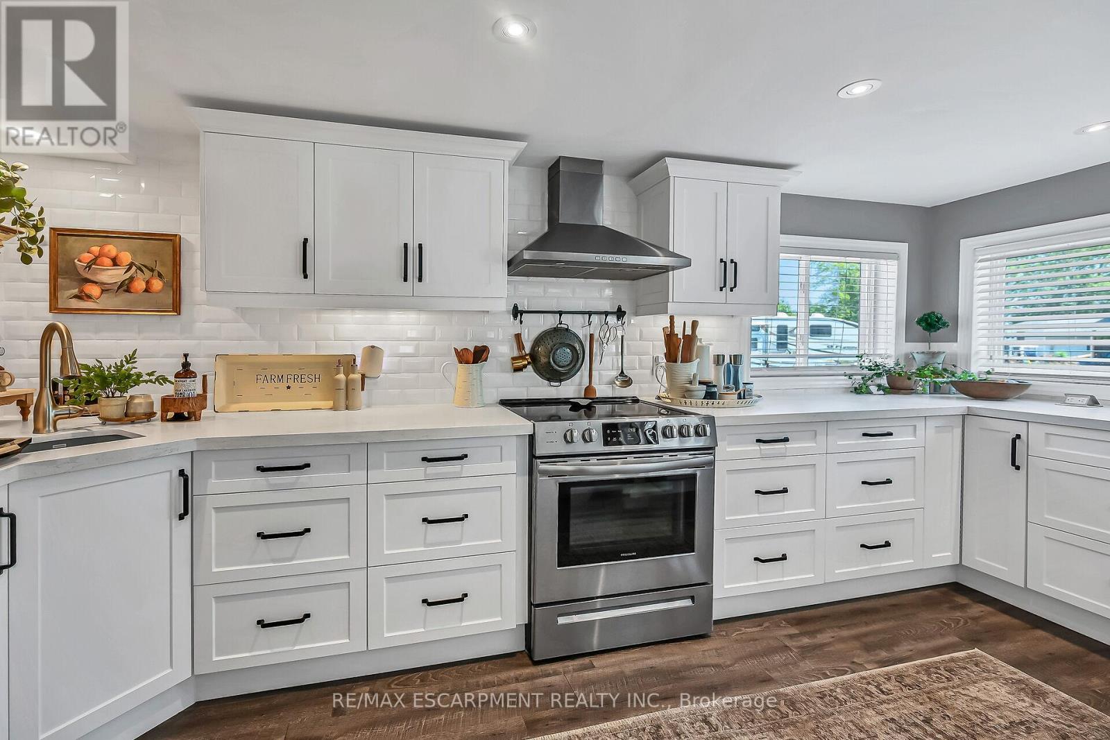 Photo 19 of 55 Lakeside Drive, Haldimand ON