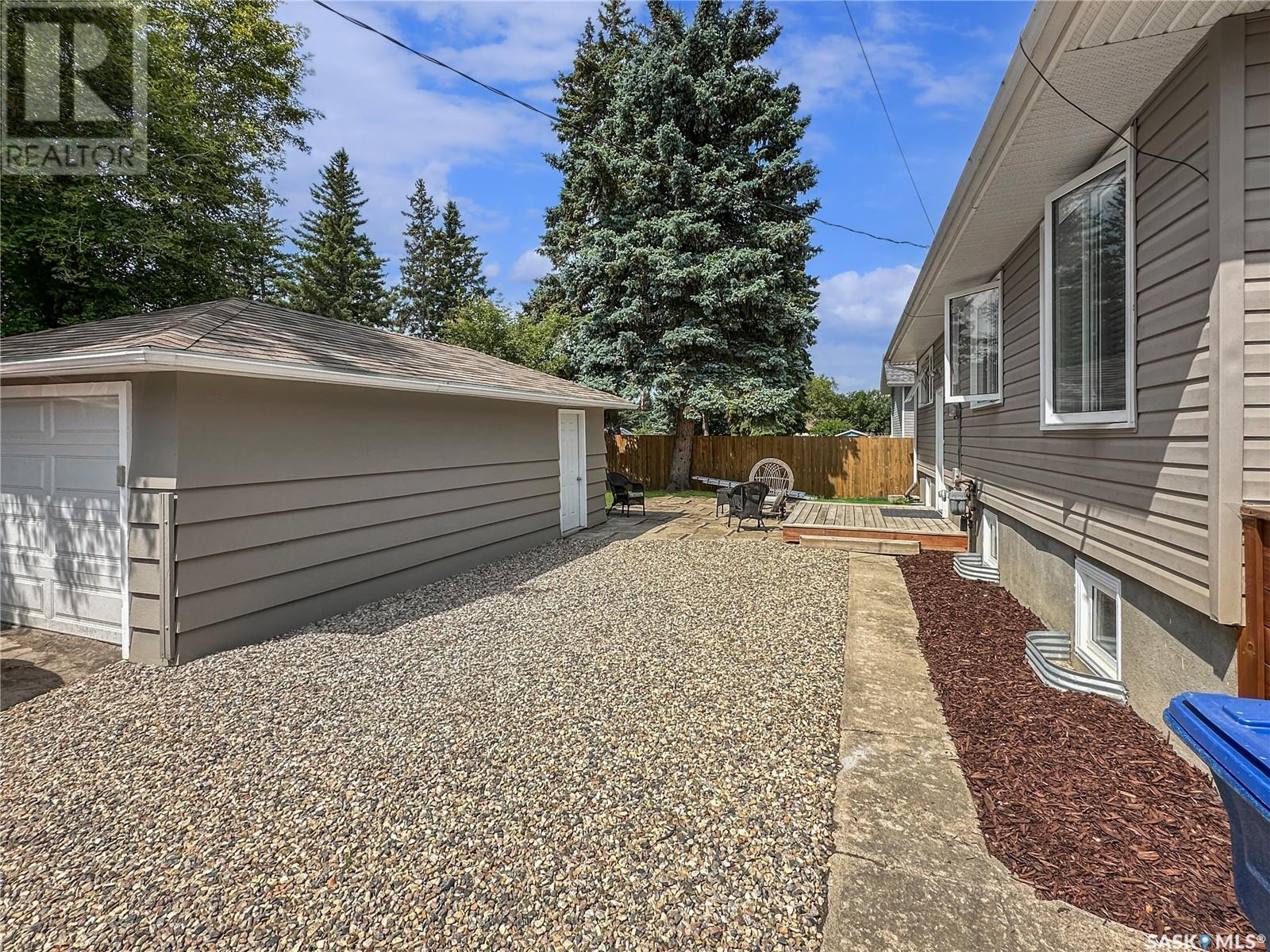 Photo 22 of 614 Godkin Avenue, Balcarres SK