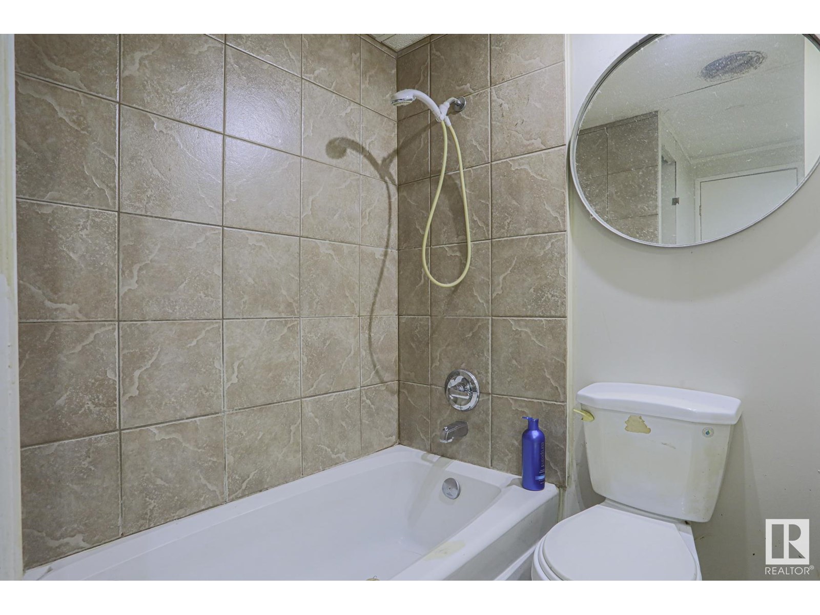 Photo 17 of 19 Ridgeway Dr Nw, Edmonton AB
