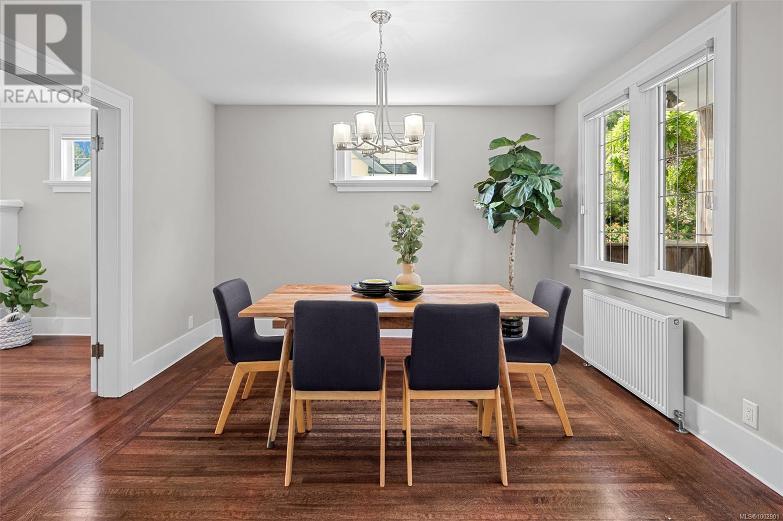 Photo 10 of 750 Island Rd, Oak Bay BC