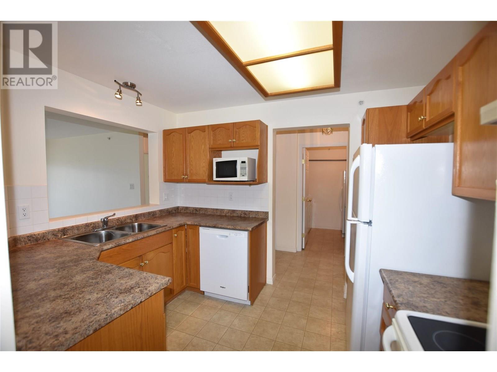 #407 3806 35 AVENUE - Image 16