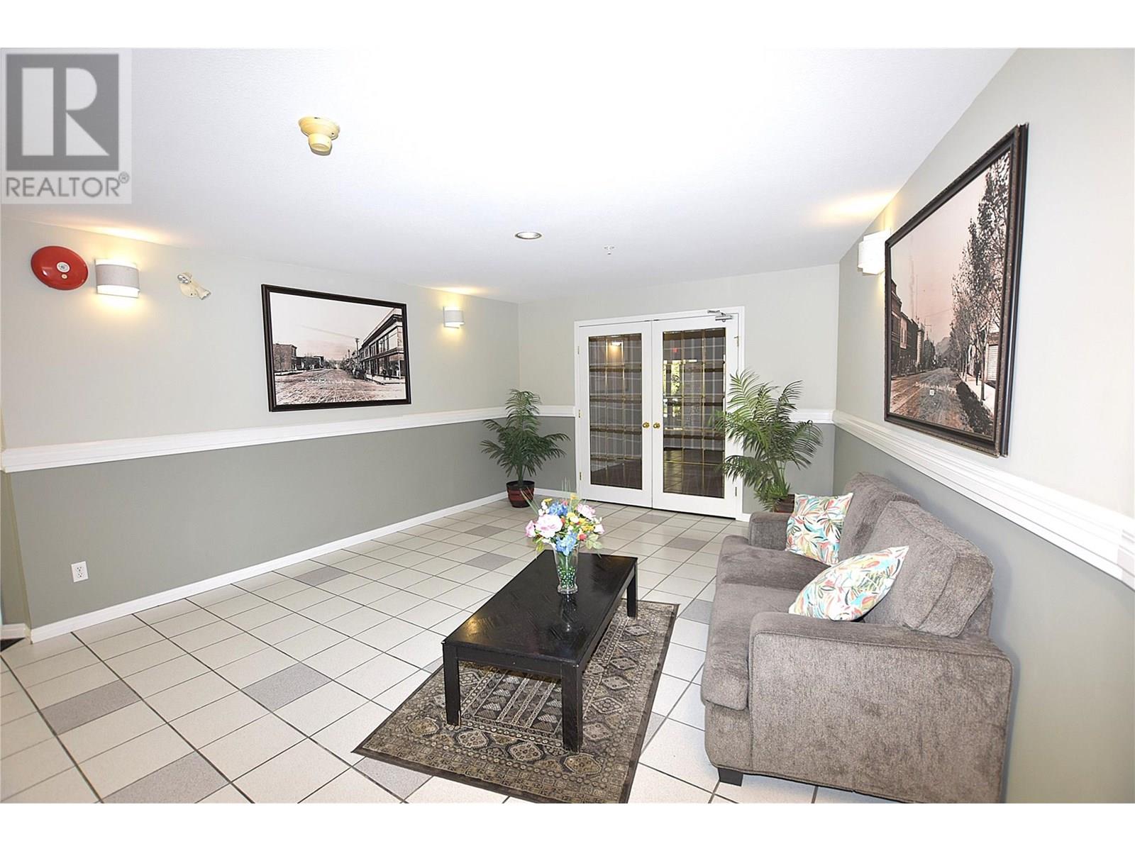 #407 3806 35 AVENUE - Image 41