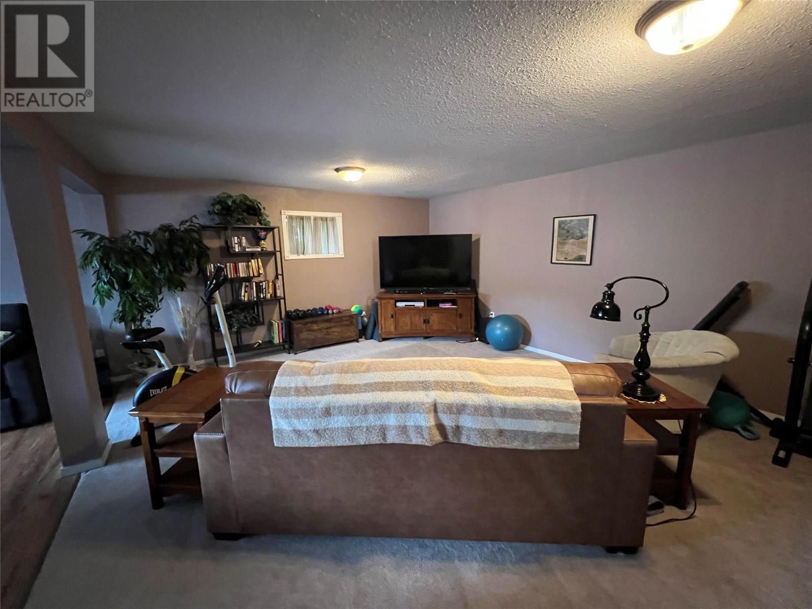 1414 Birch Street, Creston